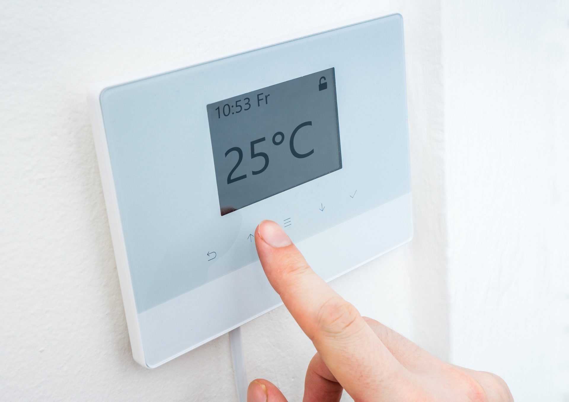 Increasing room temperature using a thermostat